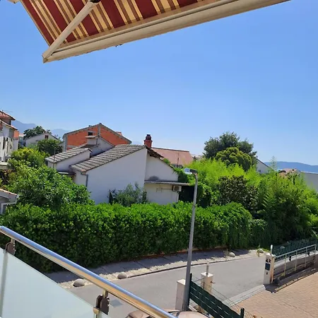 Val * Kaštela
