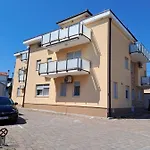 Val Kaštela