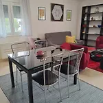 Apartman Val *