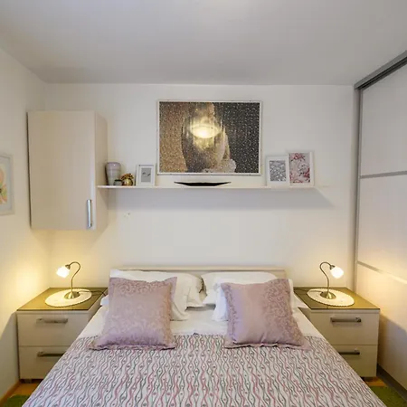 Val Apartamento *