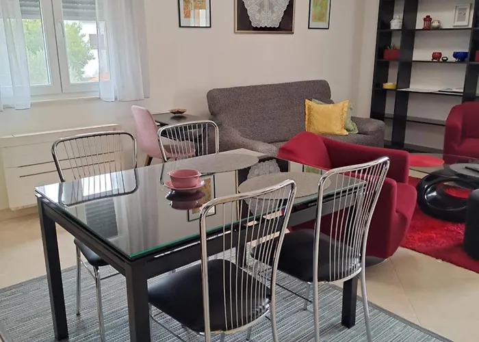Apartament Val *
